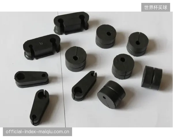 对双级减震垫的认知误区：过分关注橡胶材料本身，却系统性地忽视了龙骨结构与安装工艺的集成价值